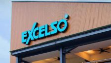 Franchise Excelso bisnis kedai kopi rincian modal terbaru 2026