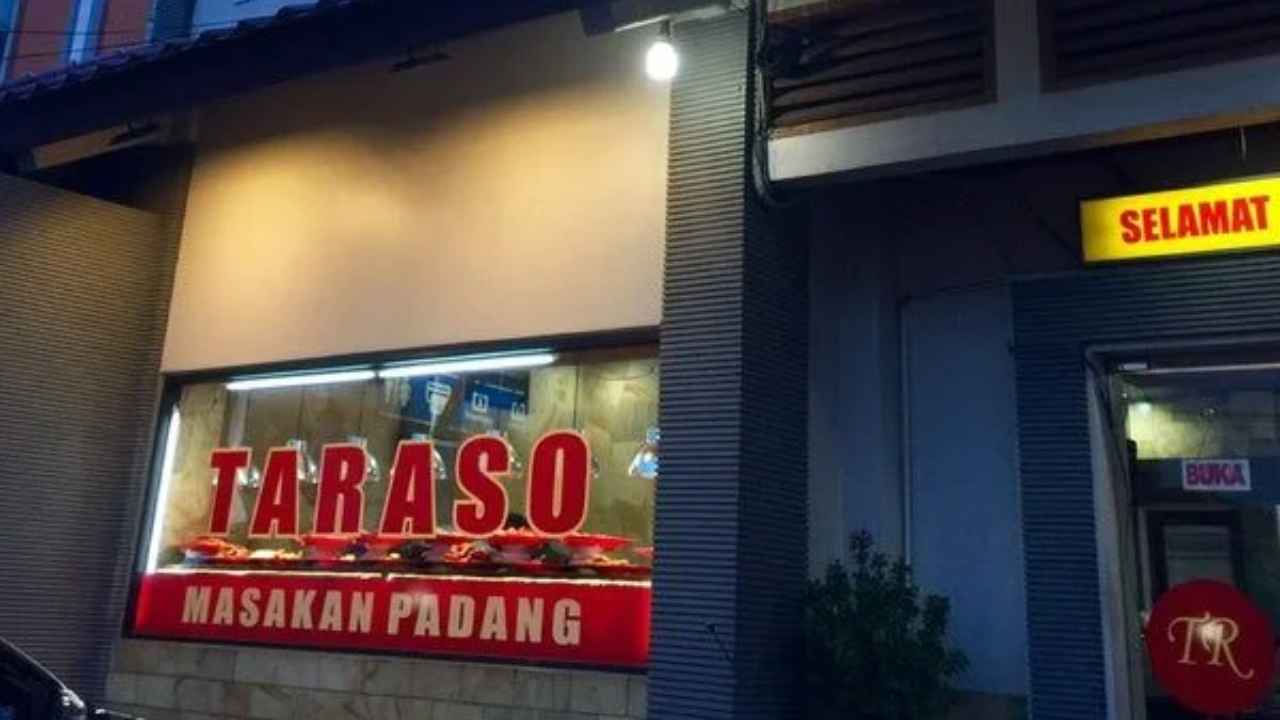 Franchise rumah makan Padang Taraso rincian biaya terbaru 2026