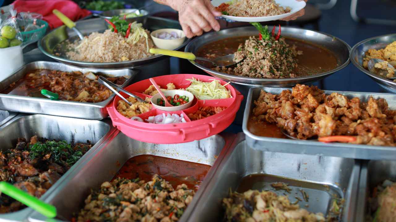 Bisnis warteg franchise paket hemat di bawah 89 juta siap jalan