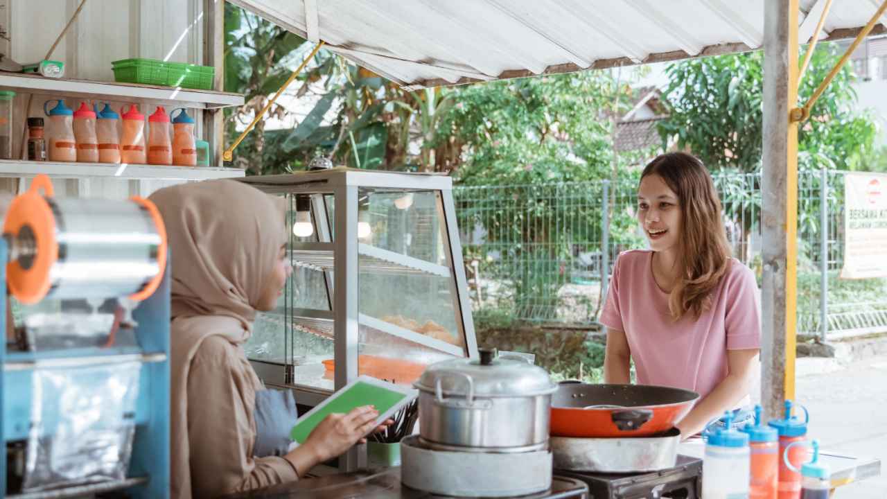 Modal usaha warteg bahari simulasi balik modal & keuntungan