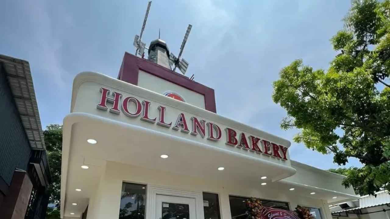 Harga franchise Holland Bakery dan simulasi balik modalnya (BEP)