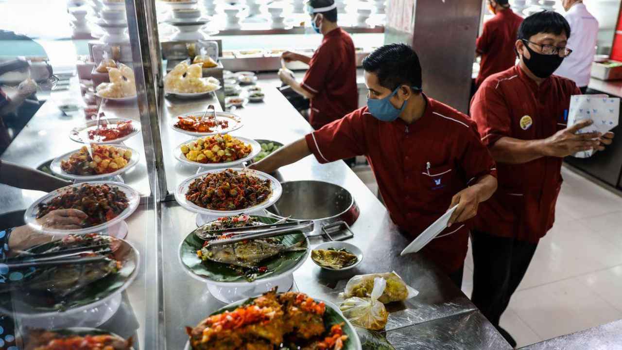 Bisnis restoran padang 10 franchise dengan estimasi balik modal